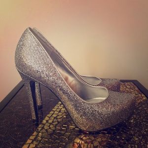 Metallic 5” heels